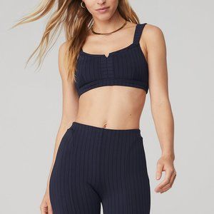 Navy and Black Pinstripe Jacquard Captivate Sports Bra Size Small